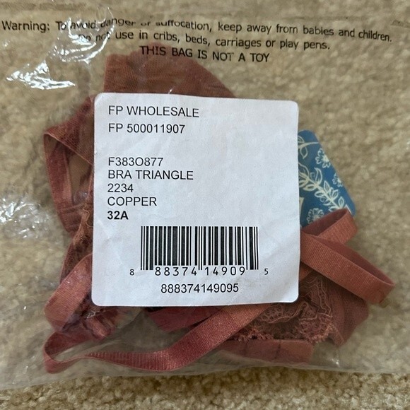 Free People Triangle Lace Underwire Bra in Copper Size 32A - Picture 3 of 5